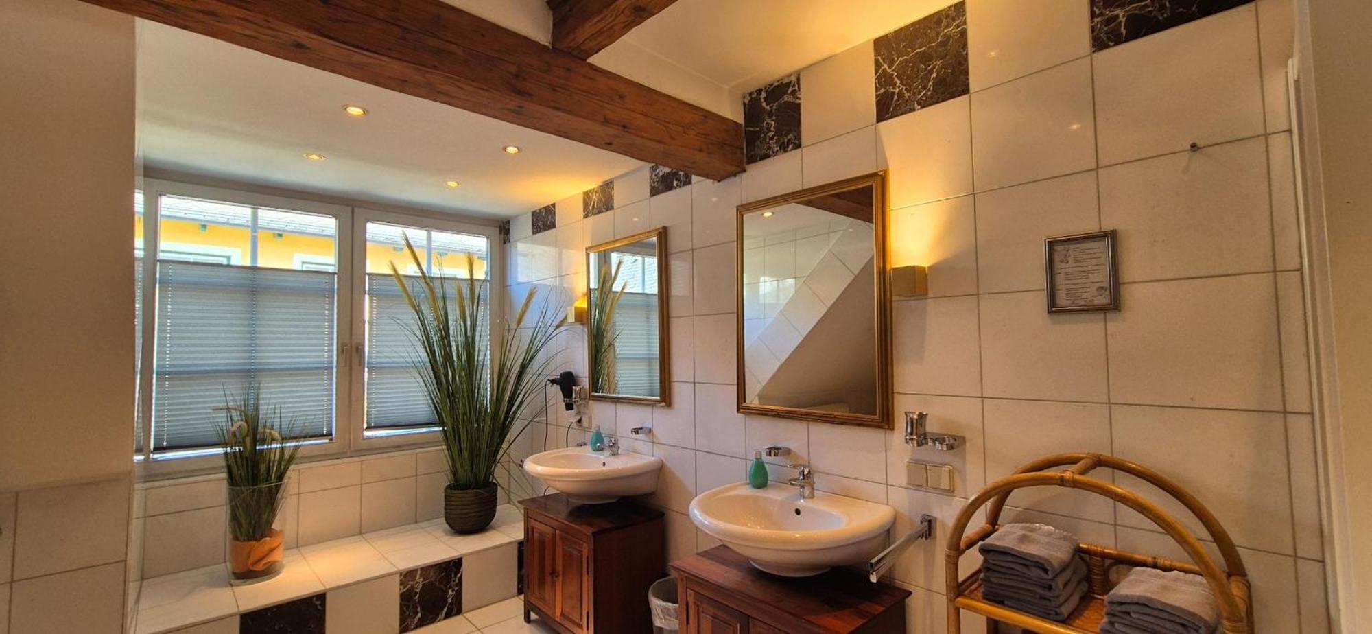 Stadthotel Kramer Villach Ngoại thất bức ảnh